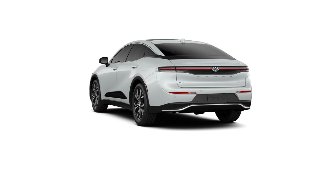 New 2026 Toyota Crown Limited image 7