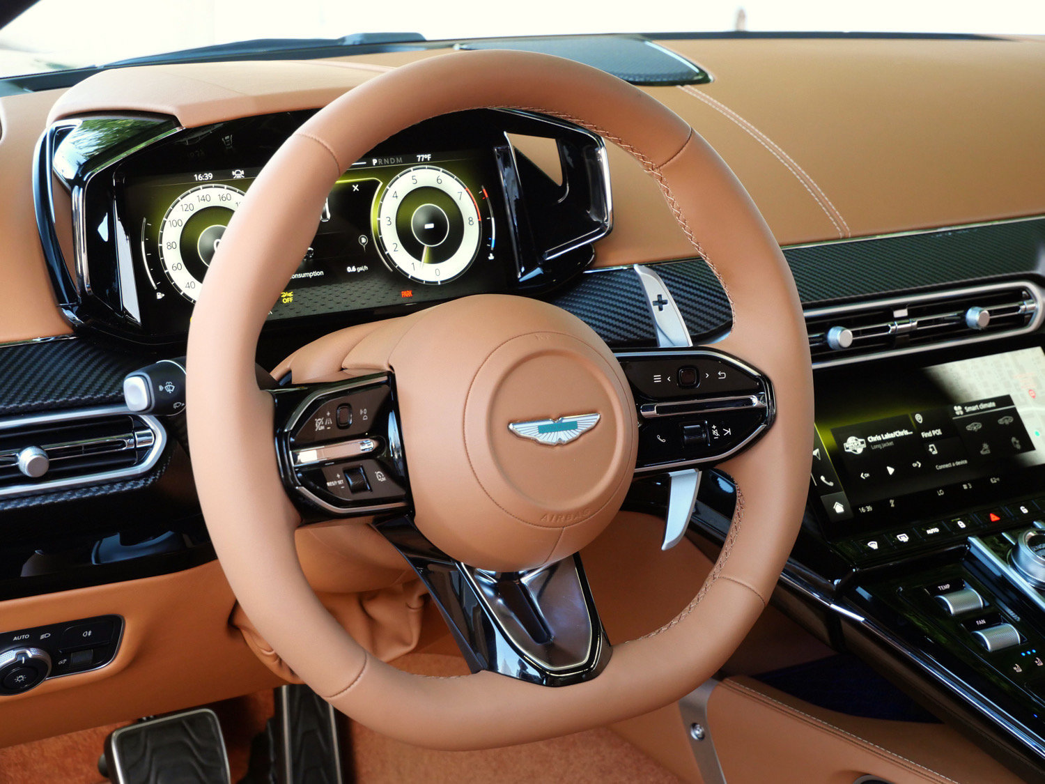 New 2026 Aston Martin V8 Vantage S RWD image 11