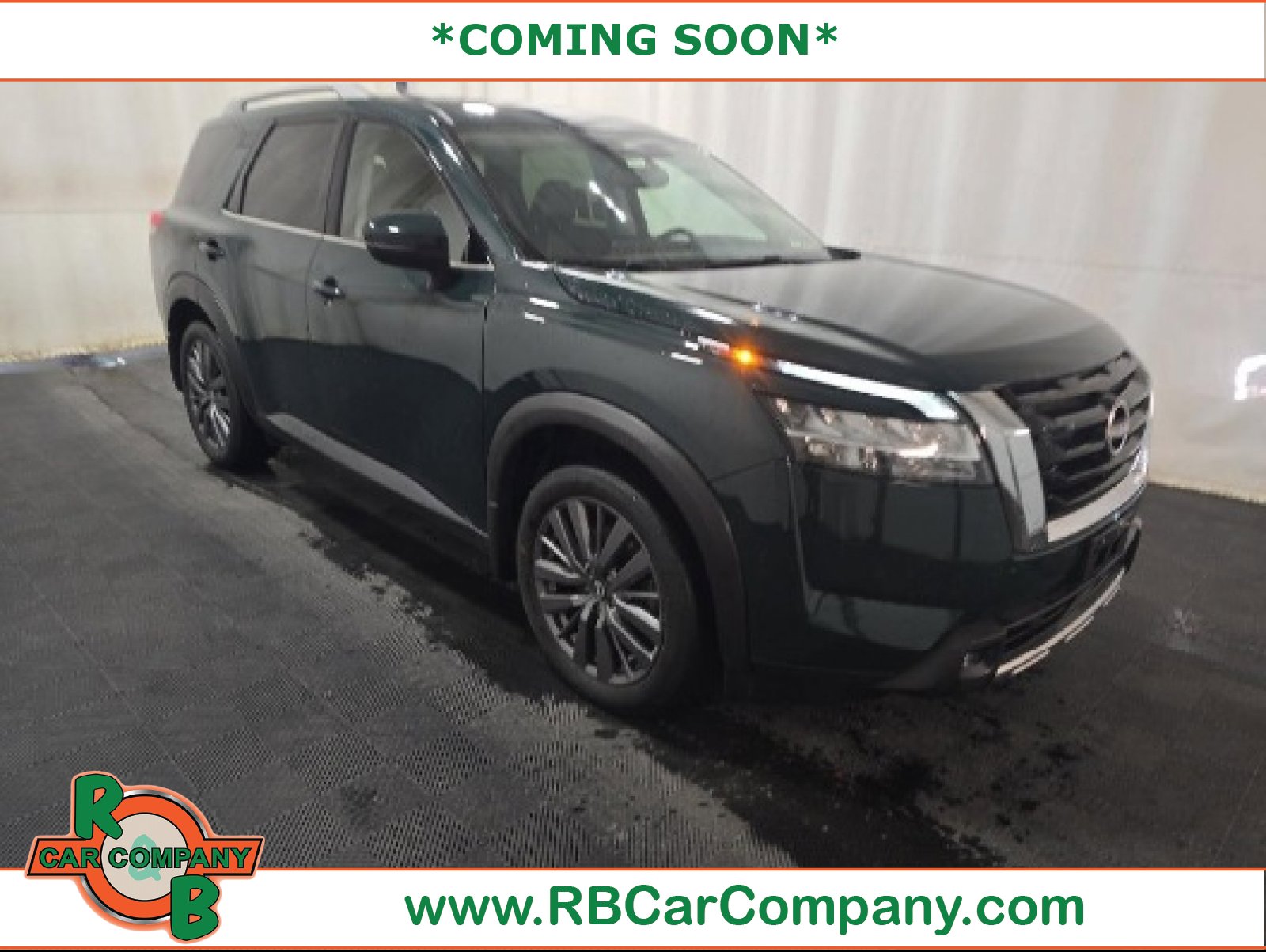 Used 2022 Nissan Pathfinder SL image 1