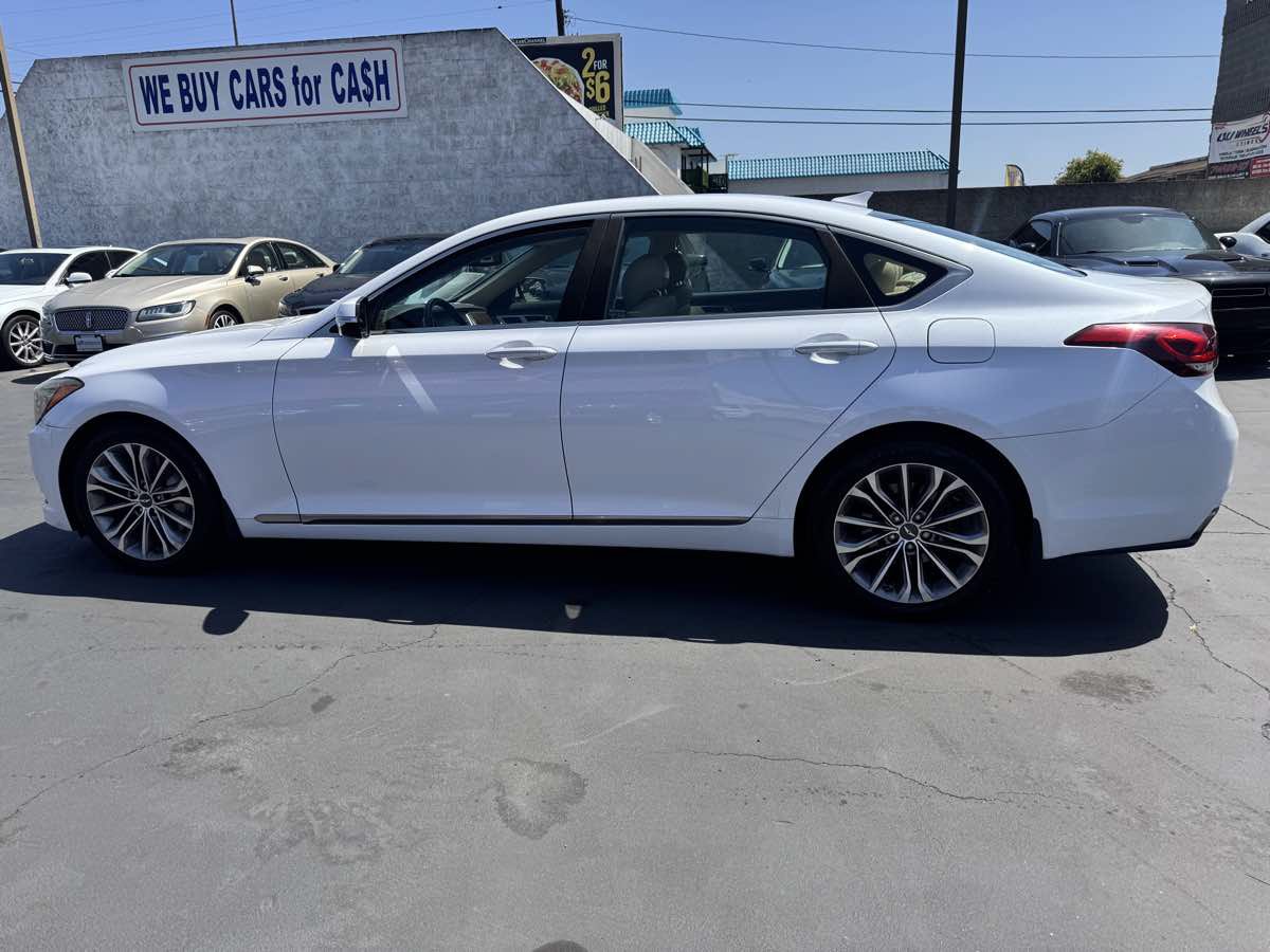 Used 2015 Hyundai Genesis 3.8 RWD image 14