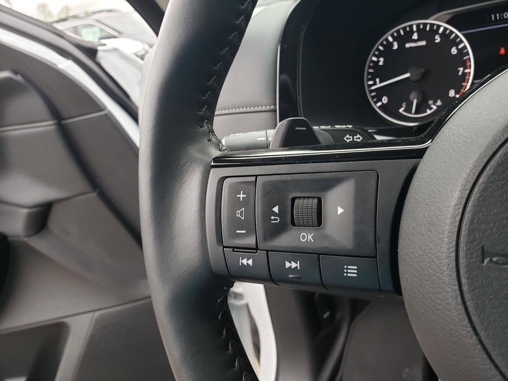 Certified 2025 Nissan Pathfinder SL w/ SL Premium Package image 32