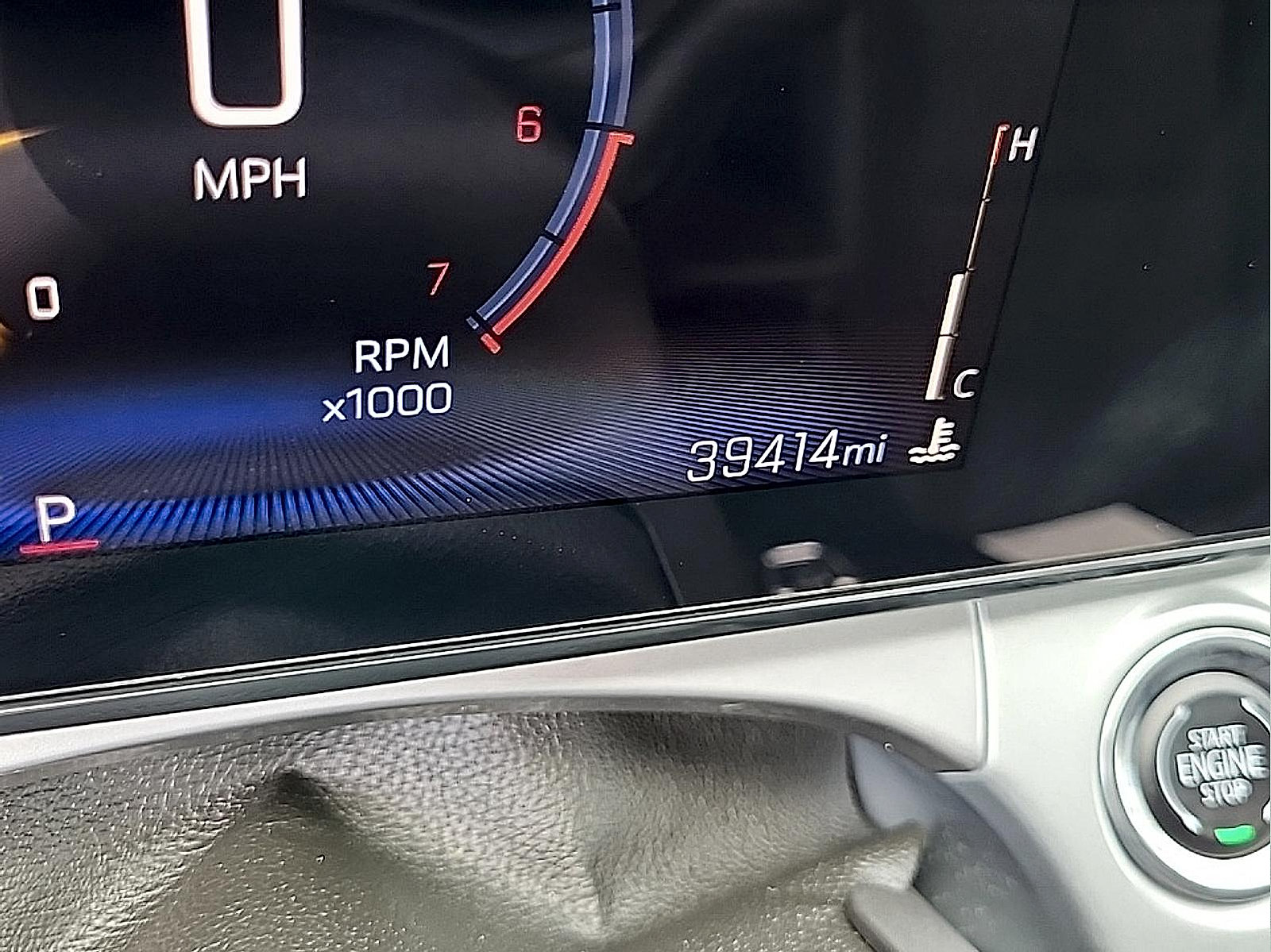 Used 2025 Chevrolet Trax LT FWD image 20