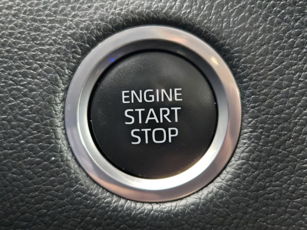 Used 2022 Toyota Tundra Limited image 21