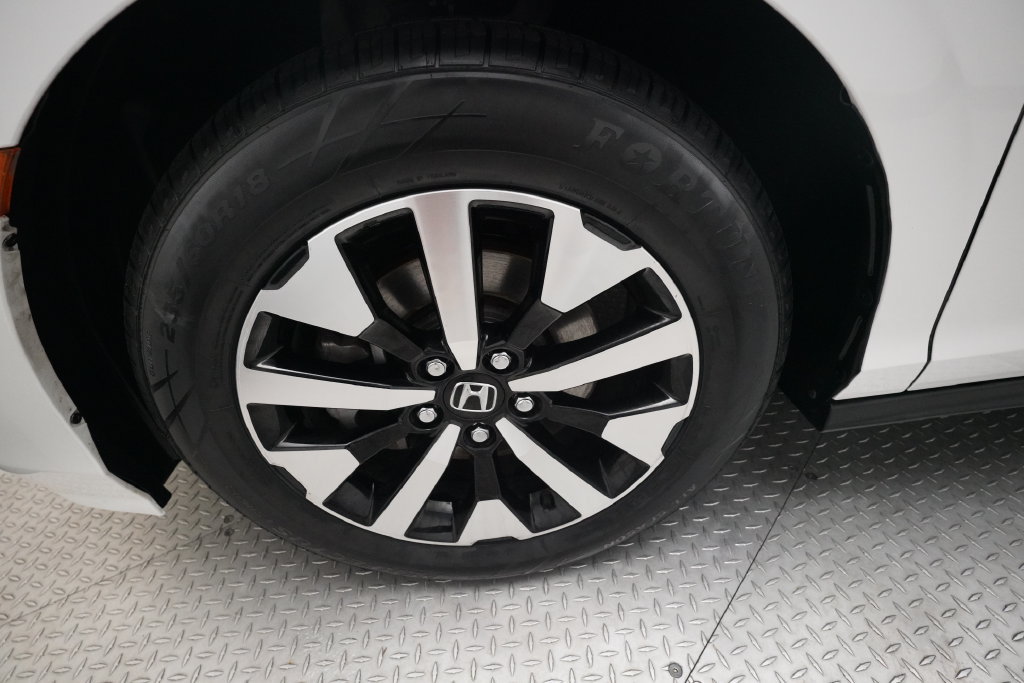 Used 2025 Honda Odyssey EX-L image 28