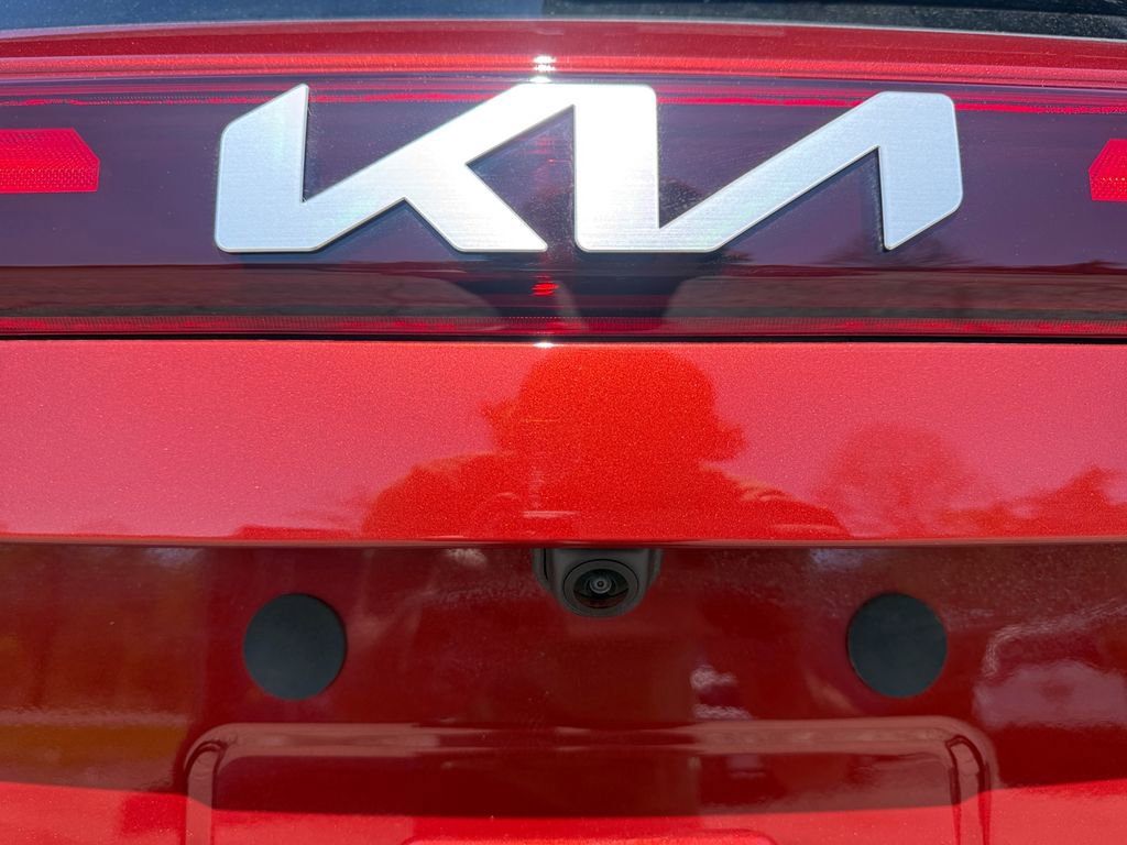 New 2026 Kia Seltos SX AWD/4WD image 17