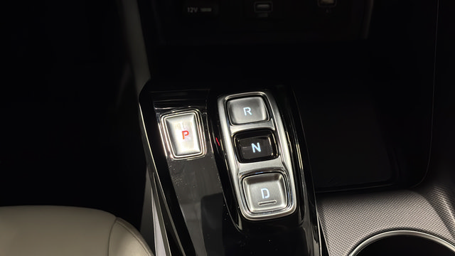 Used 2023 Hyundai Sonata SEL w/ Preferred Accessory Package FWD image 20