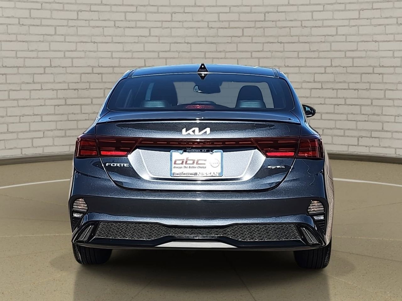 Used 2024 Kia Forte GT-Line image 6