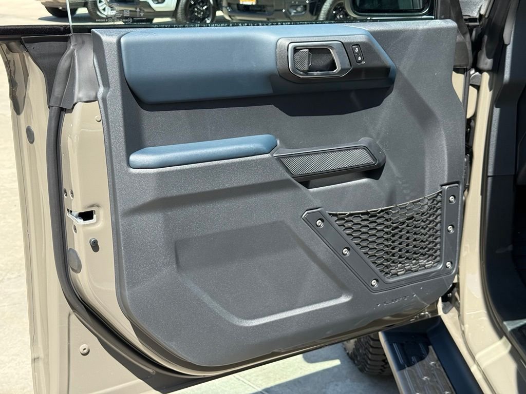 New 2026 Ford Bronco Heritage Edition AWD/4WD image 14
