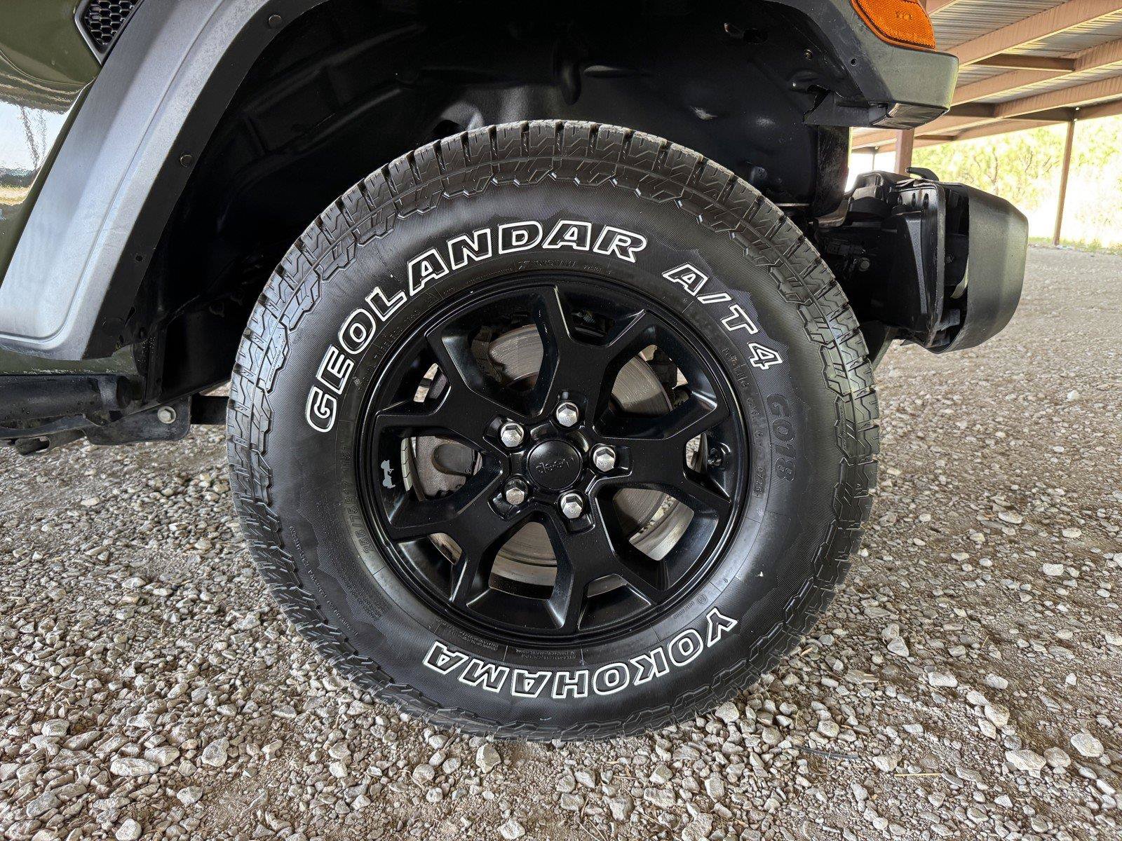 Used 2021 Jeep Wrangler Sport AWD/4WD image 41
