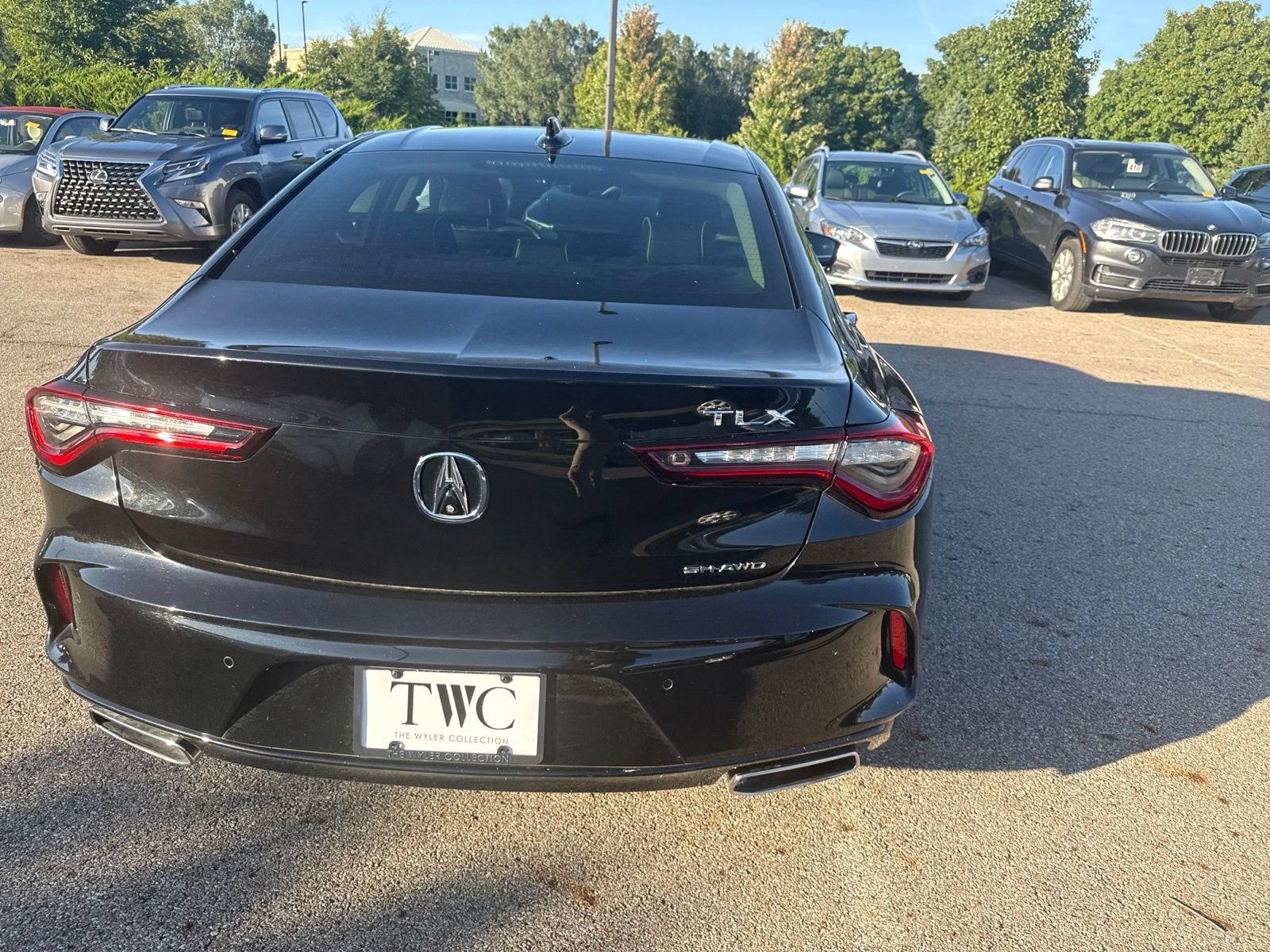 Used 2023 Acura TLX w/ Advance Package AWD/4WD image 6