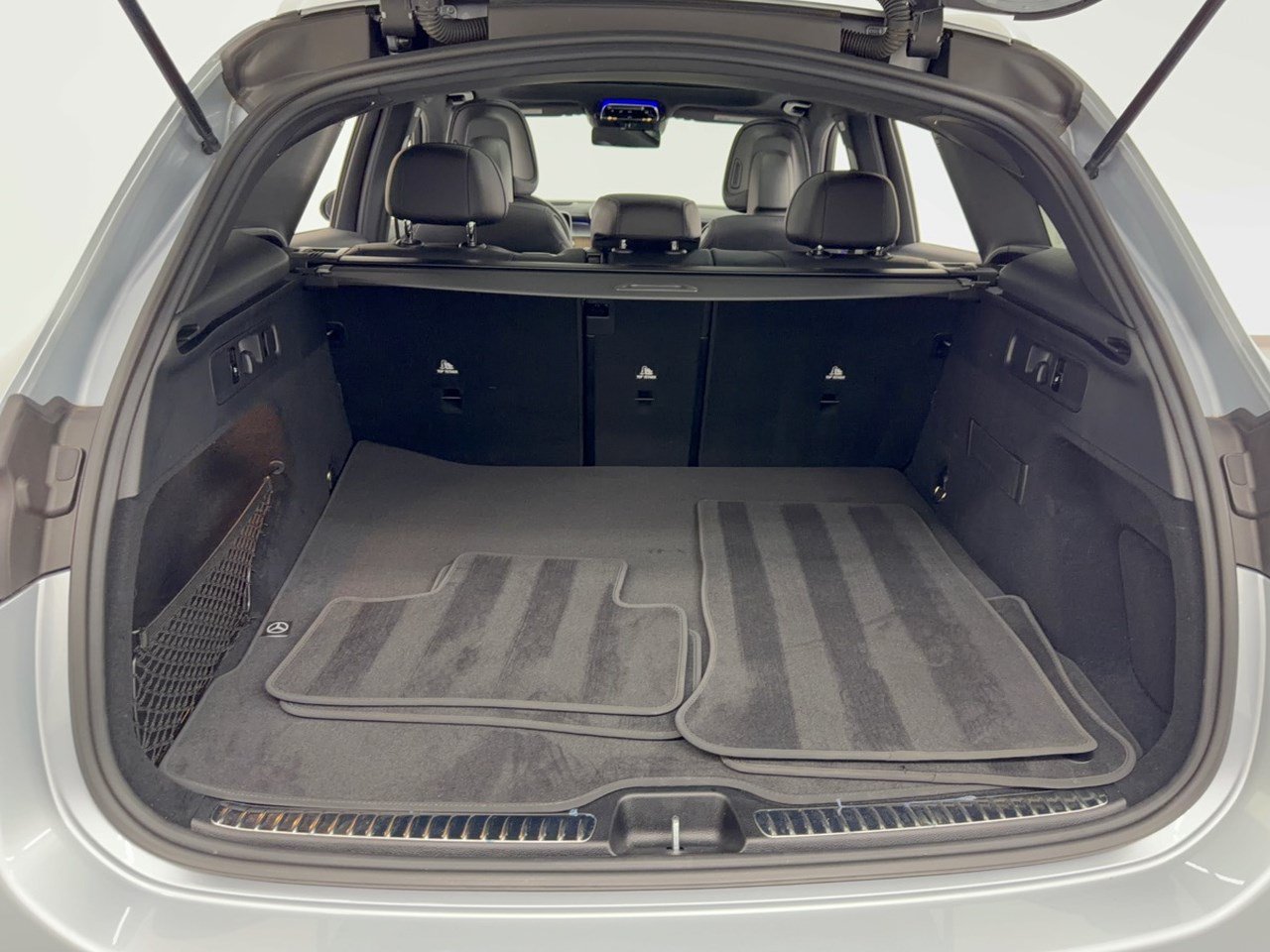 Used 2023 Mercedes-Benz GLC 300 image 28
