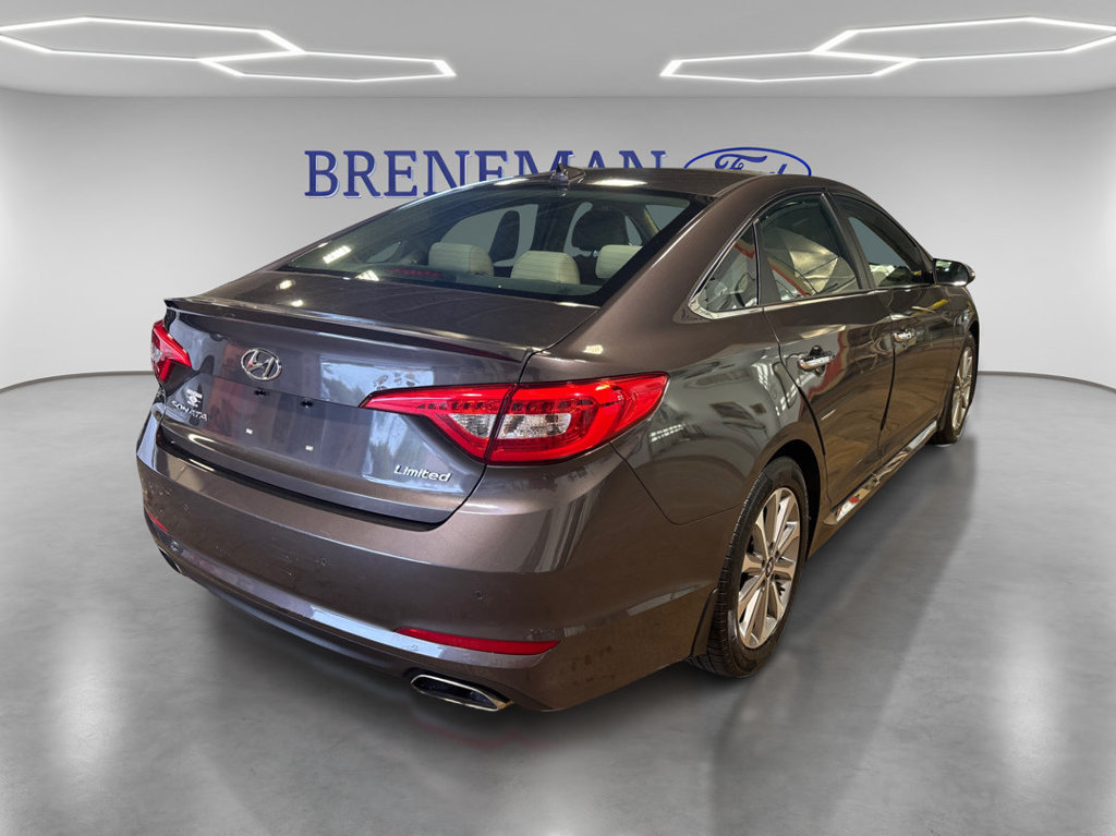 Used 2017 Hyundai Sonata Limited w/ Ultimate Package 04 FWD image 6