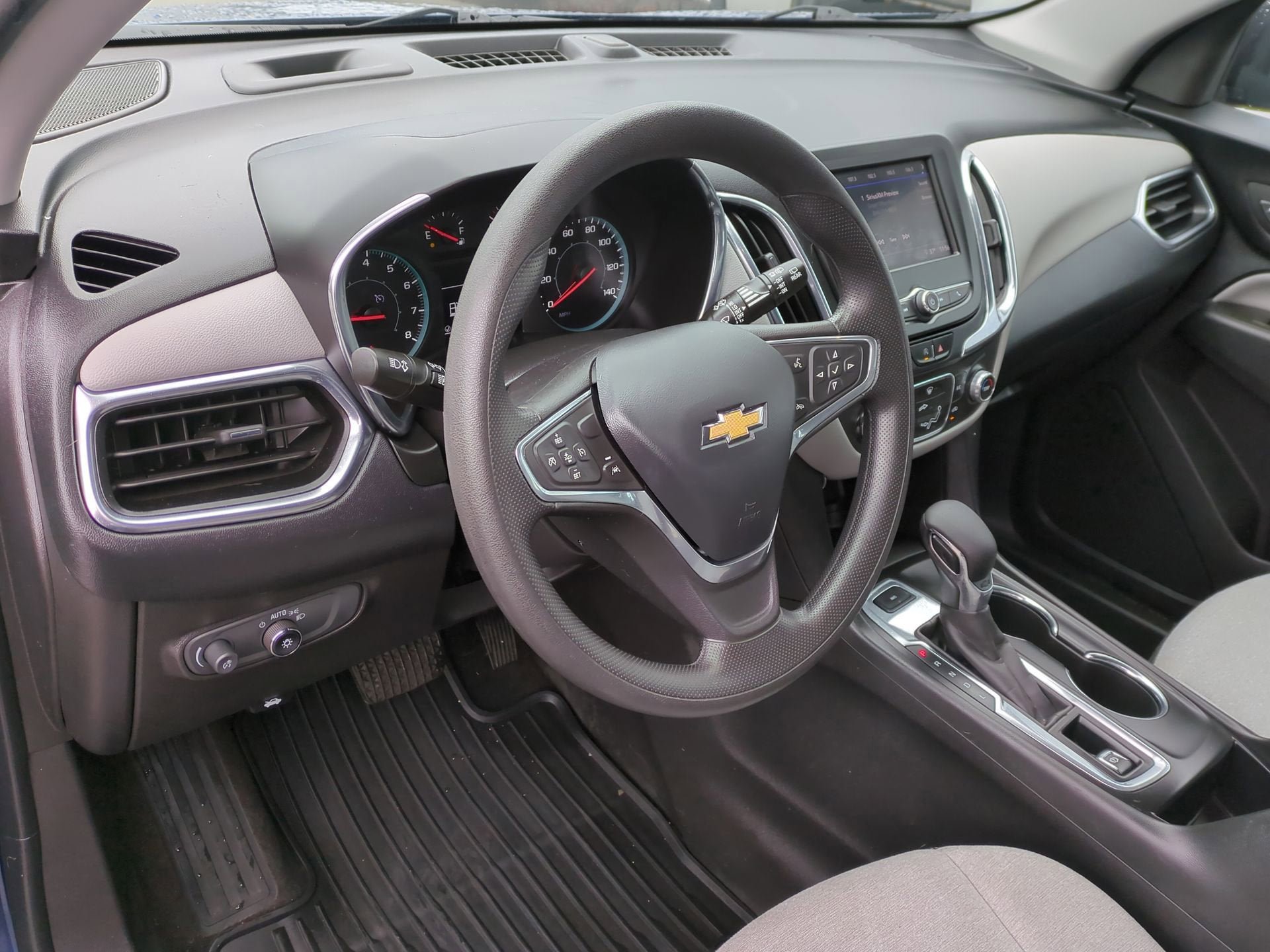 Certified 2023 Chevrolet Equinox LS AWD/4WD image 10