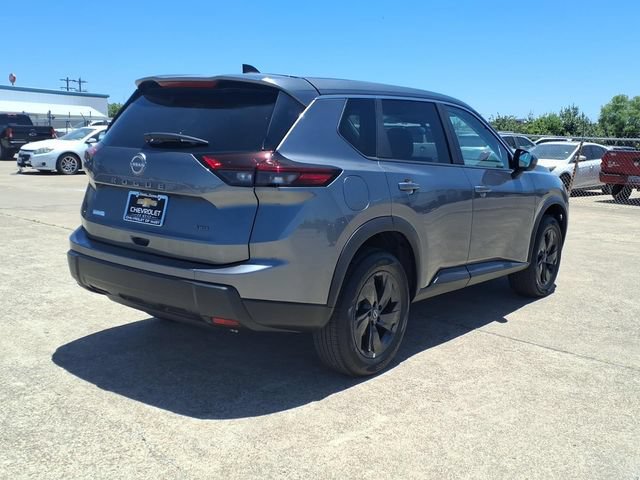 Used 2026 Nissan Rogue SV w/ Cold Weather Package AWD/4WD image 5