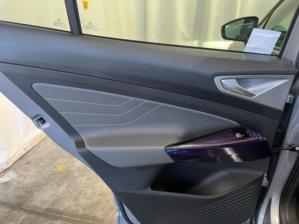 New 2025 Volkswagen ID.4 Pro S image 20