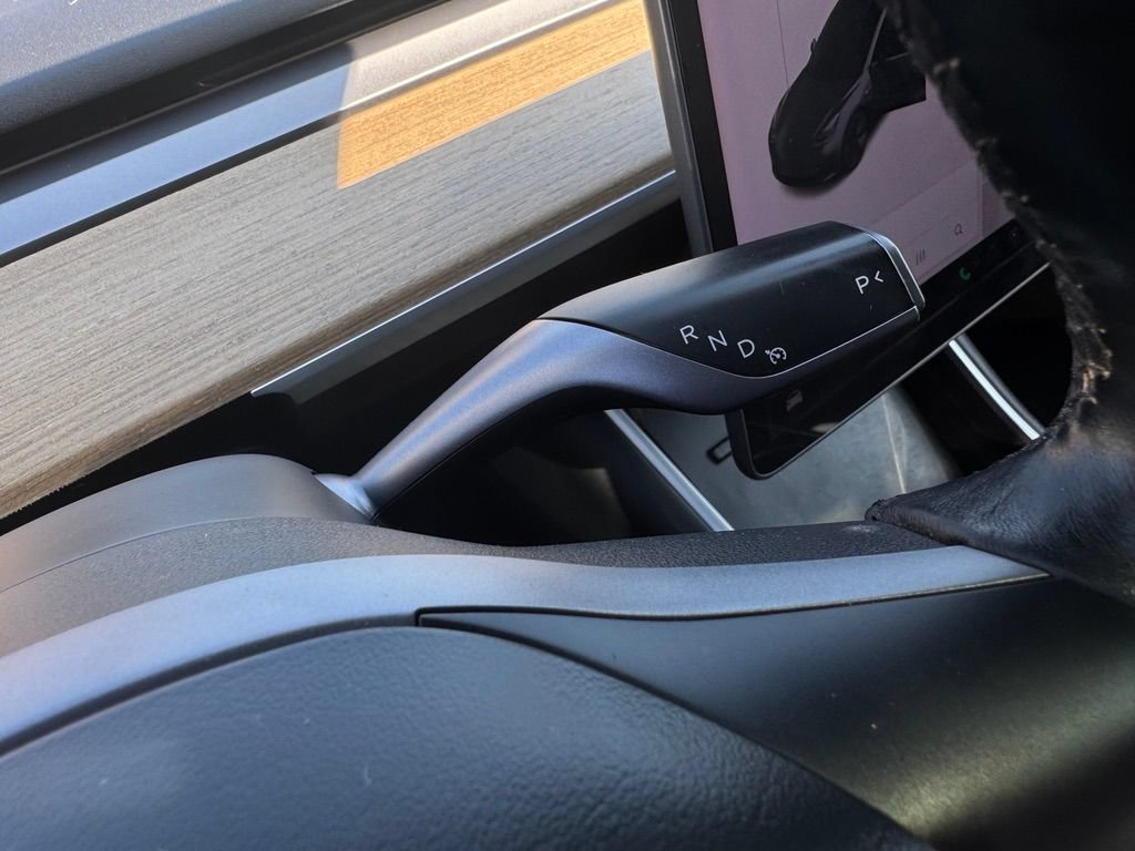 Used 2018 Tesla Model 3 Long Range RWD image 28