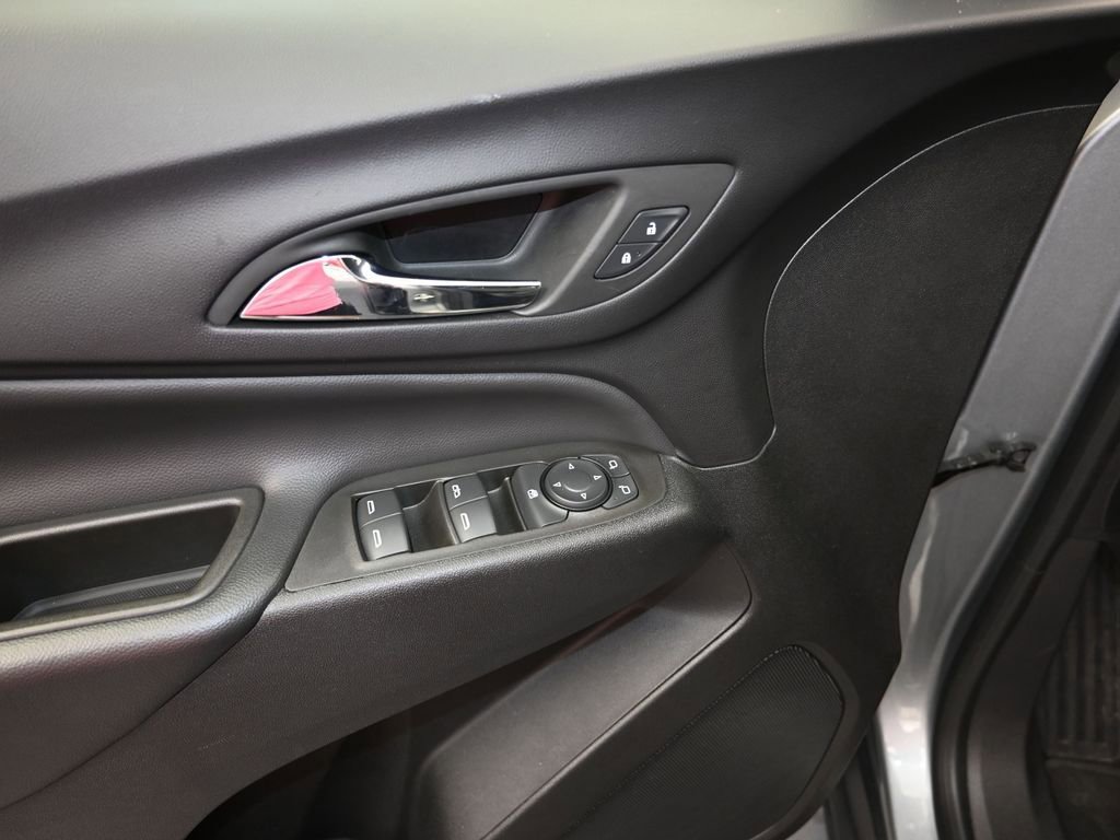 Certified 2023 Chevrolet Equinox LT FWD image 11