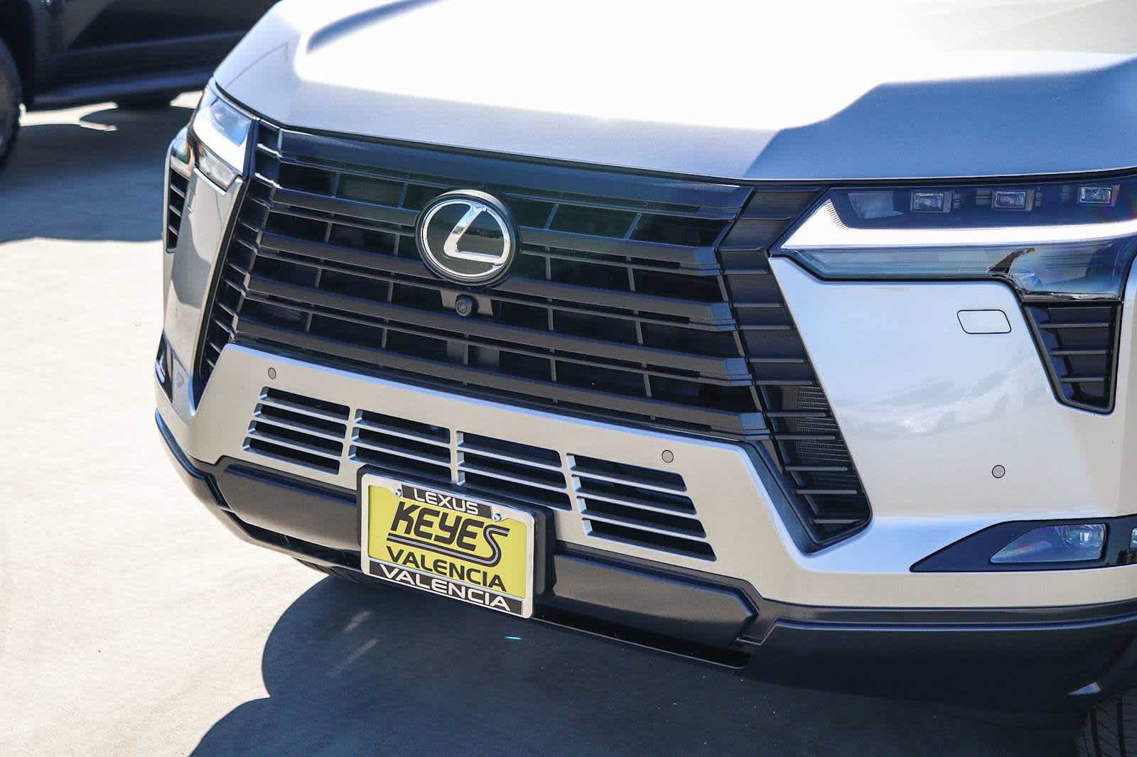 New 2026 Lexus GX 550 w/ Accessory Package (2T) AWD/4WD image 8