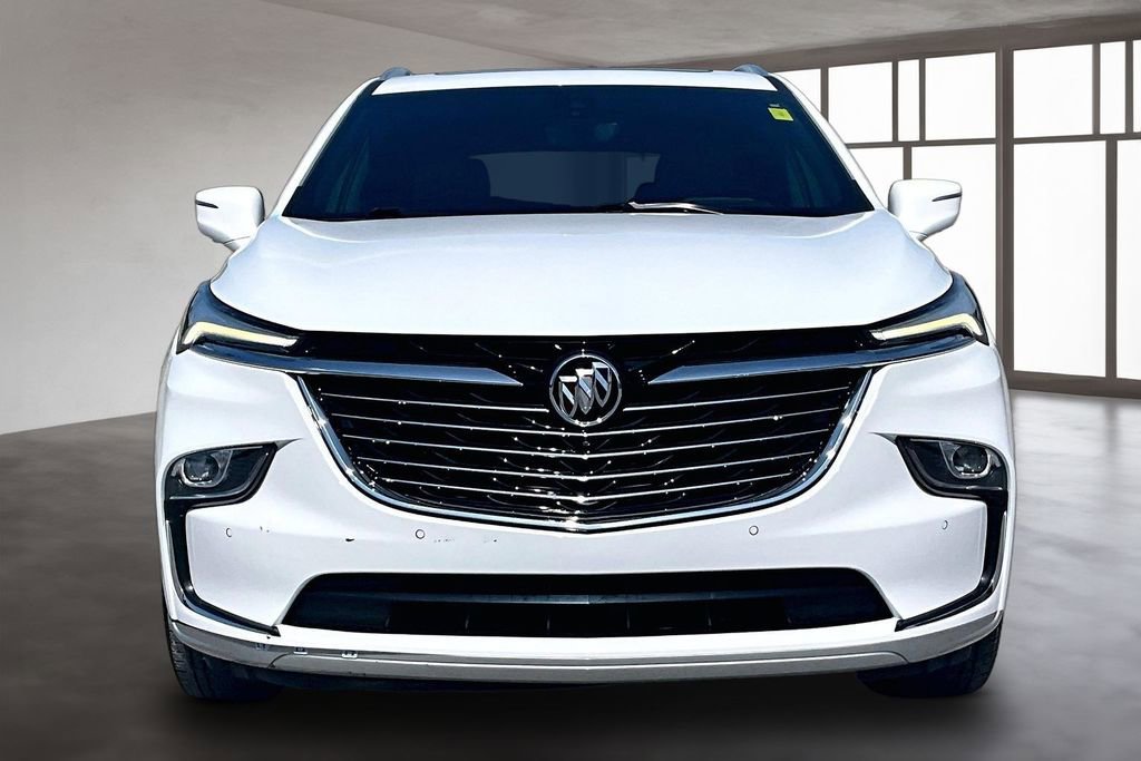 Used 2023 Buick Enclave Premium w/ Experience Buick Package FWD image 2