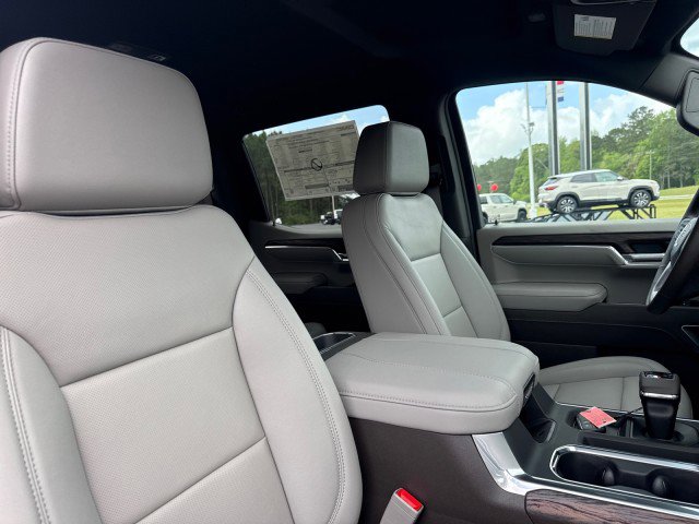 New 2026 GMC Sierra 1500 SLT image 12