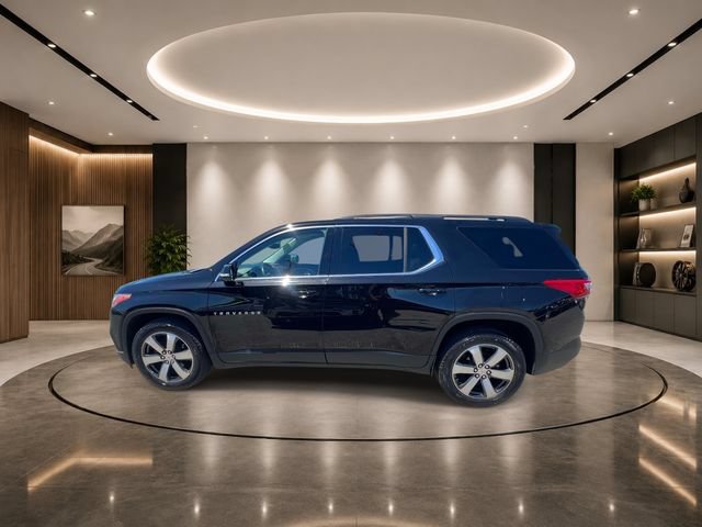 Certified 2020 Chevrolet Traverse LT w/ LT Premium Package AWD/4WD image 5