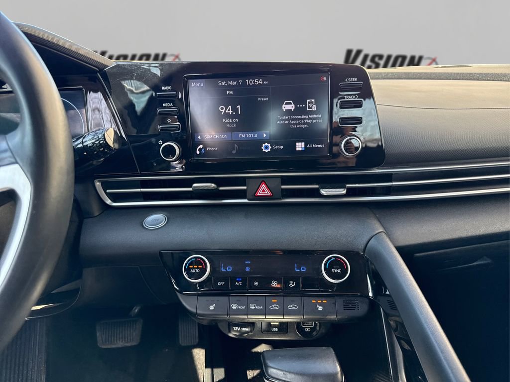 Used 2021 Hyundai Elantra SEL w/ Convenience + Premium Package image 18