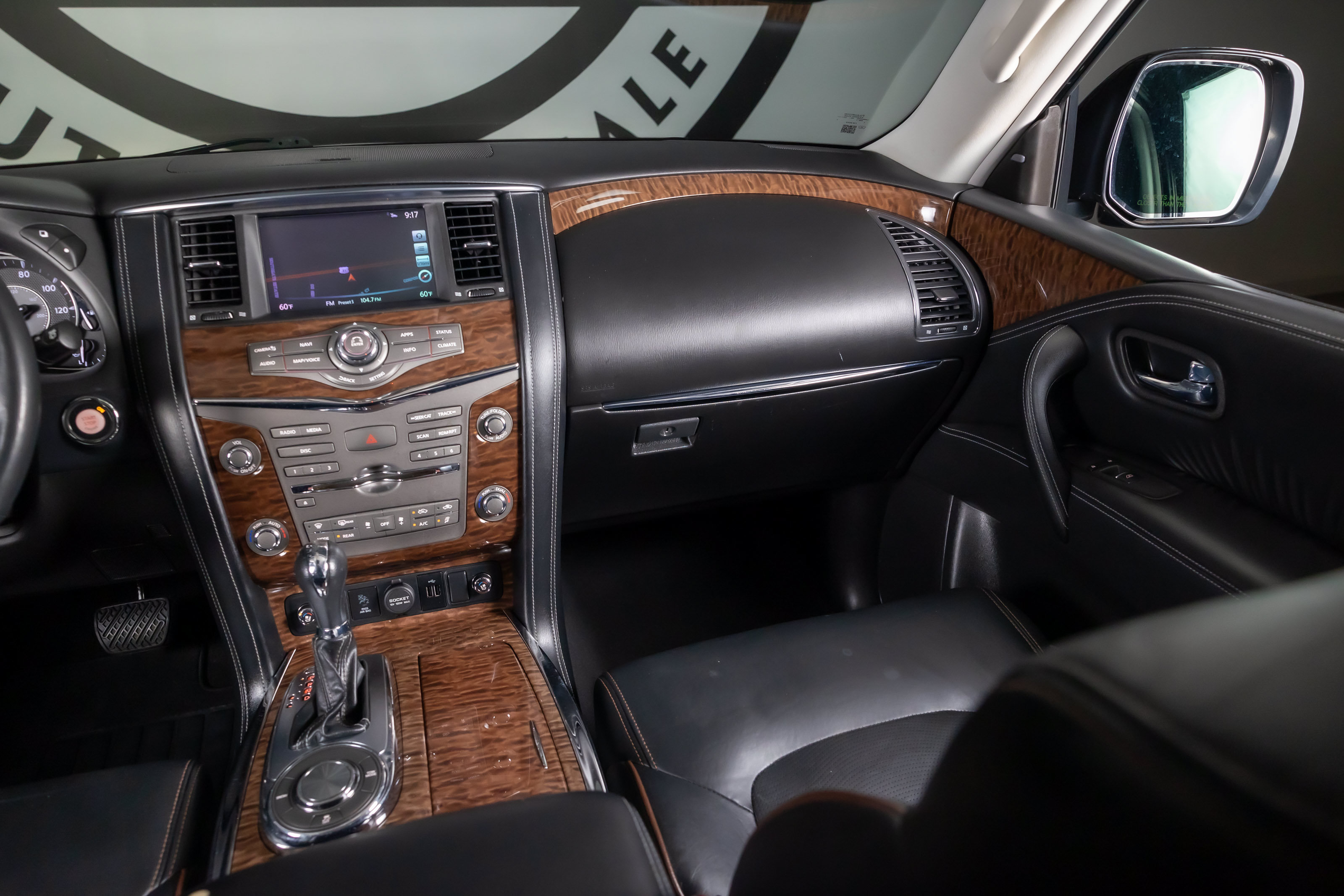 Used 2018 Nissan Armada Platinum w/ Captain Seat Package RWD image 8