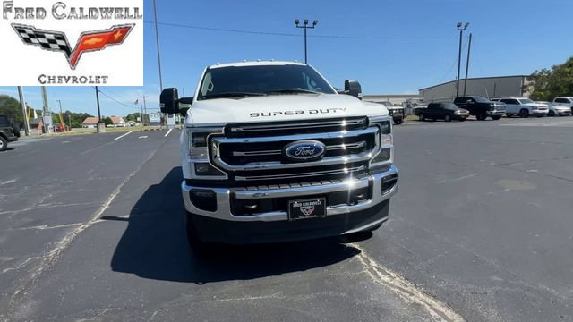 Used 2022 Ford F250 Platinum AWD/4WD image 3