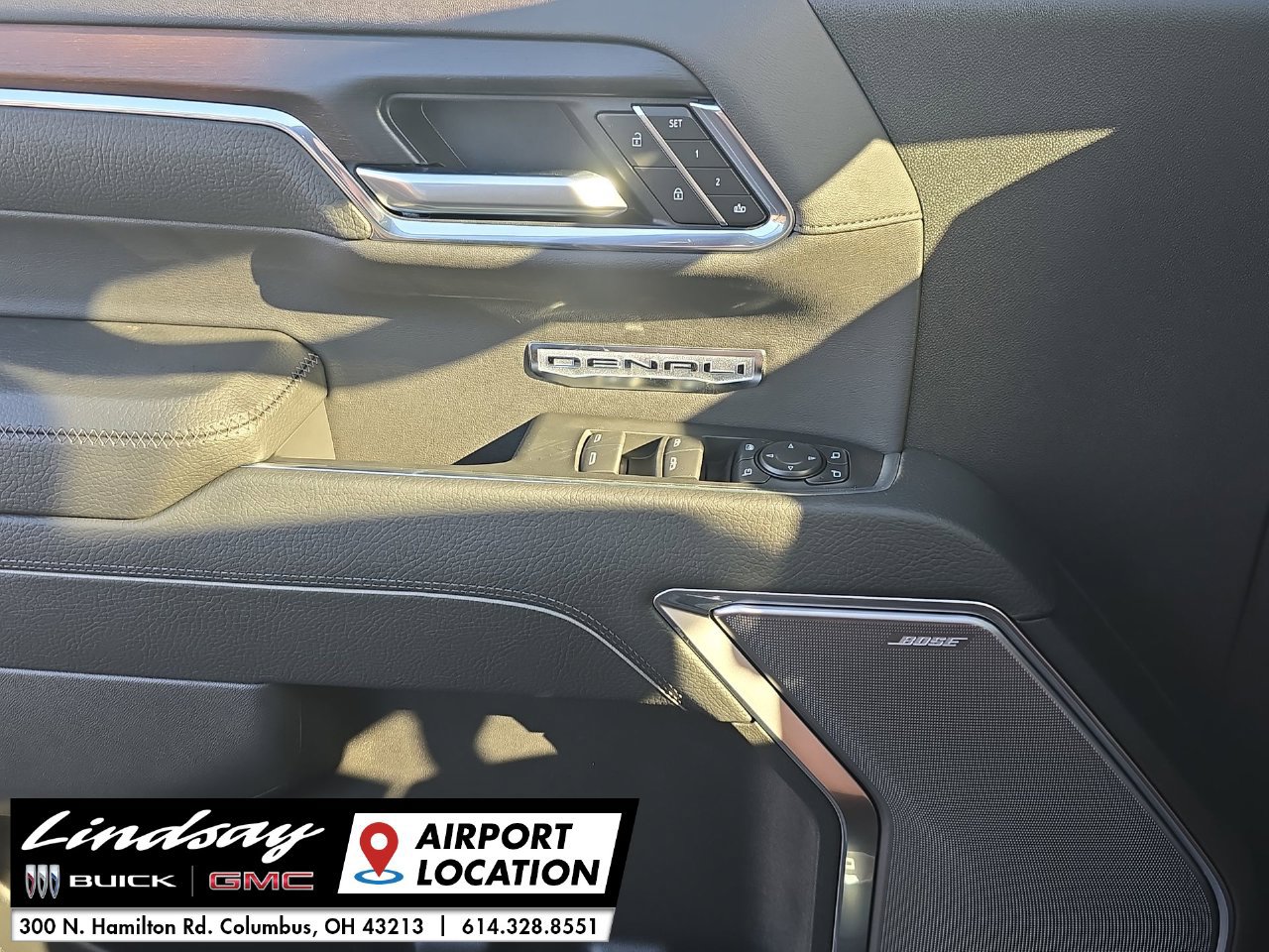 New 2026 GMC Sierra 1500 Denali w/ Denali Reserve Package AWD/4WD image 24