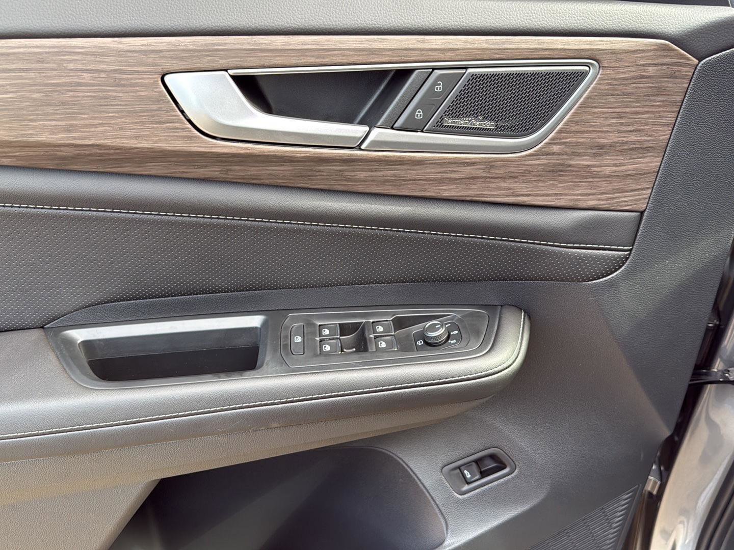 New 2026 Volkswagen Atlas SEL Premium R-Line image 13