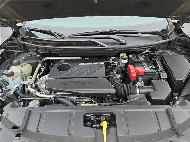 Used 2025 Nissan Rogue SV FWD image 22