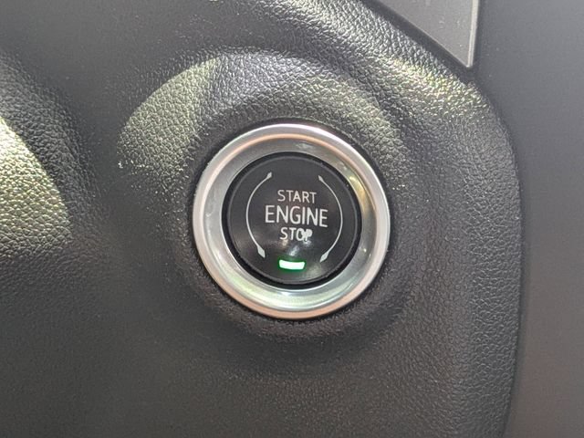 Used 2019 Chevrolet Silverado 1500 LT Trail Boss AWD/4WD image 32