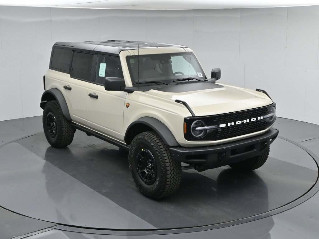 New 2026 Ford Bronco Badlands w/ Wildtrak Package AWD/4WD image 38