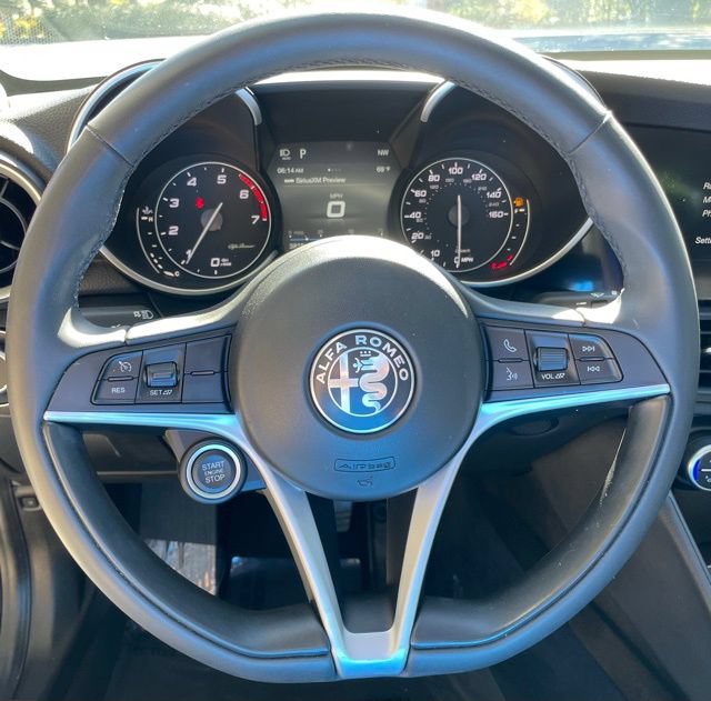 Used 2019 Alfa Romeo Giulia Ti AWD/4WD image 20