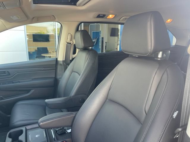 Used 2025 Honda Odyssey EX-L image 15