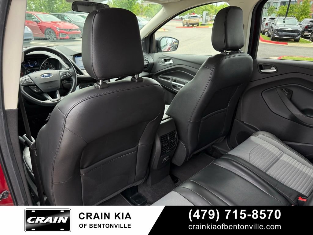 Used 2019 Ford Escape SE FWD image 27