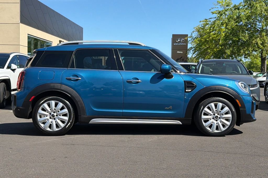 Used 2021 MINI Cooper Countryman ALL4 AWD/4WD image 3