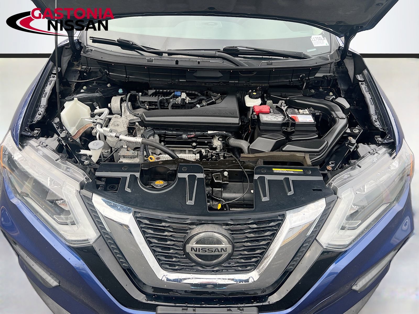 Used 2020 Nissan Rogue S image 35