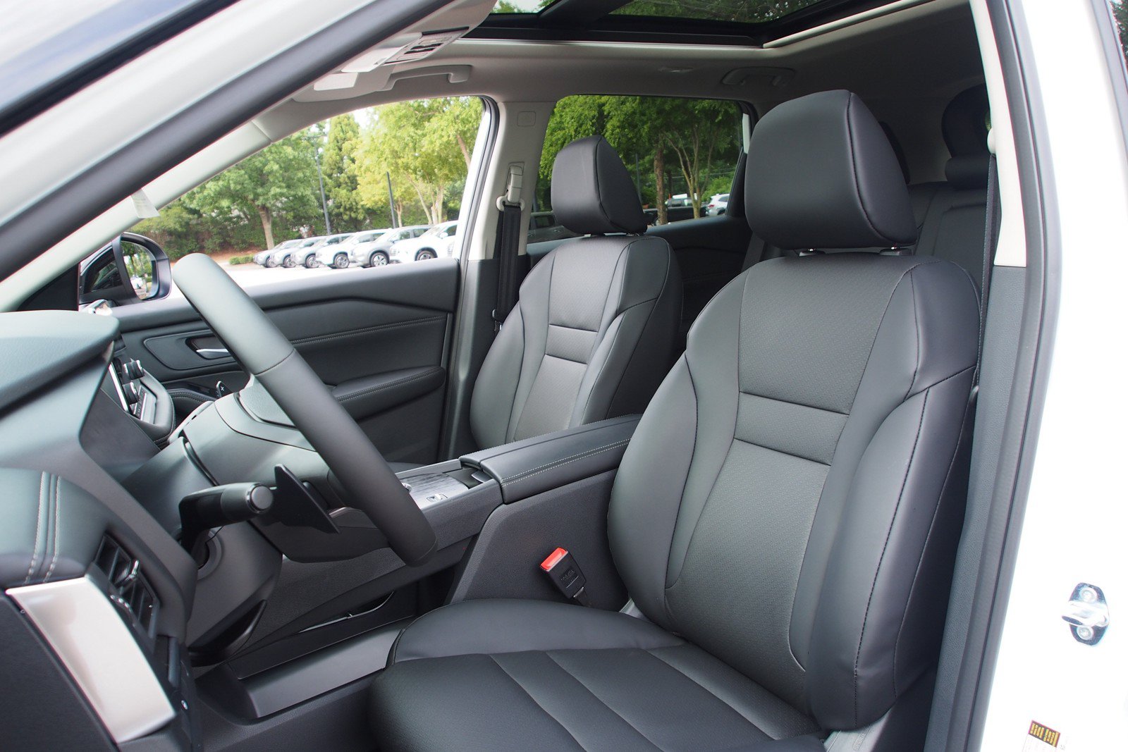 New 2026 Nissan Rogue Dark Armor FWD image 16