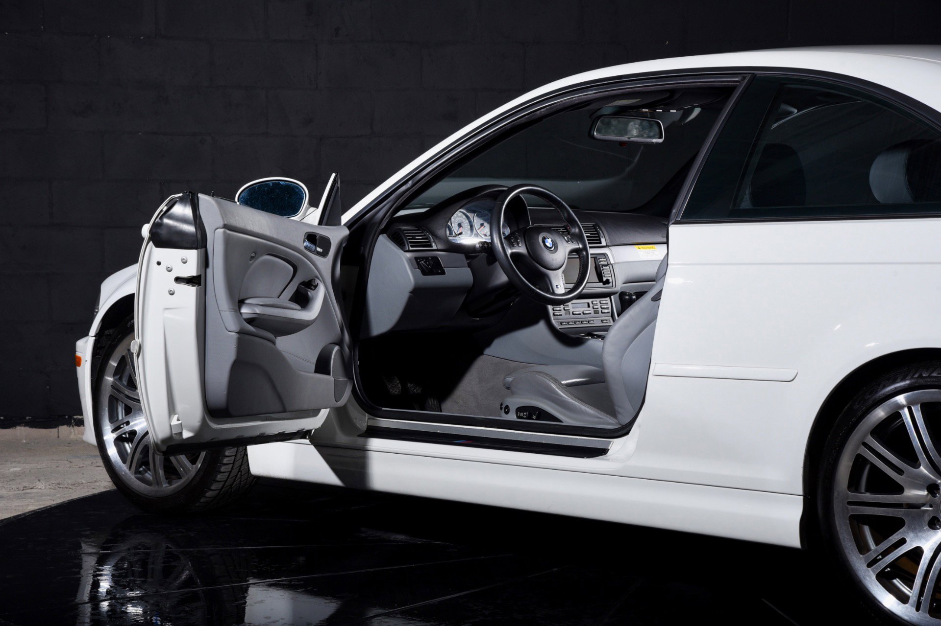 Used 2004 BMW M3 Coupe image 15