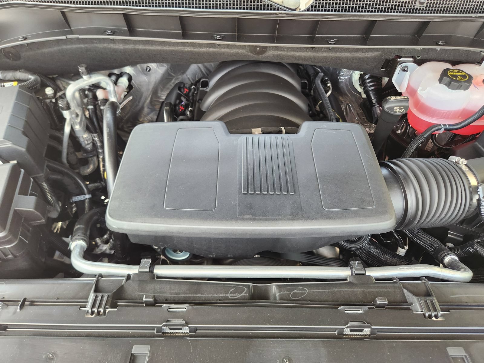 New 2026 Chevrolet Tahoe LS RWD image 27