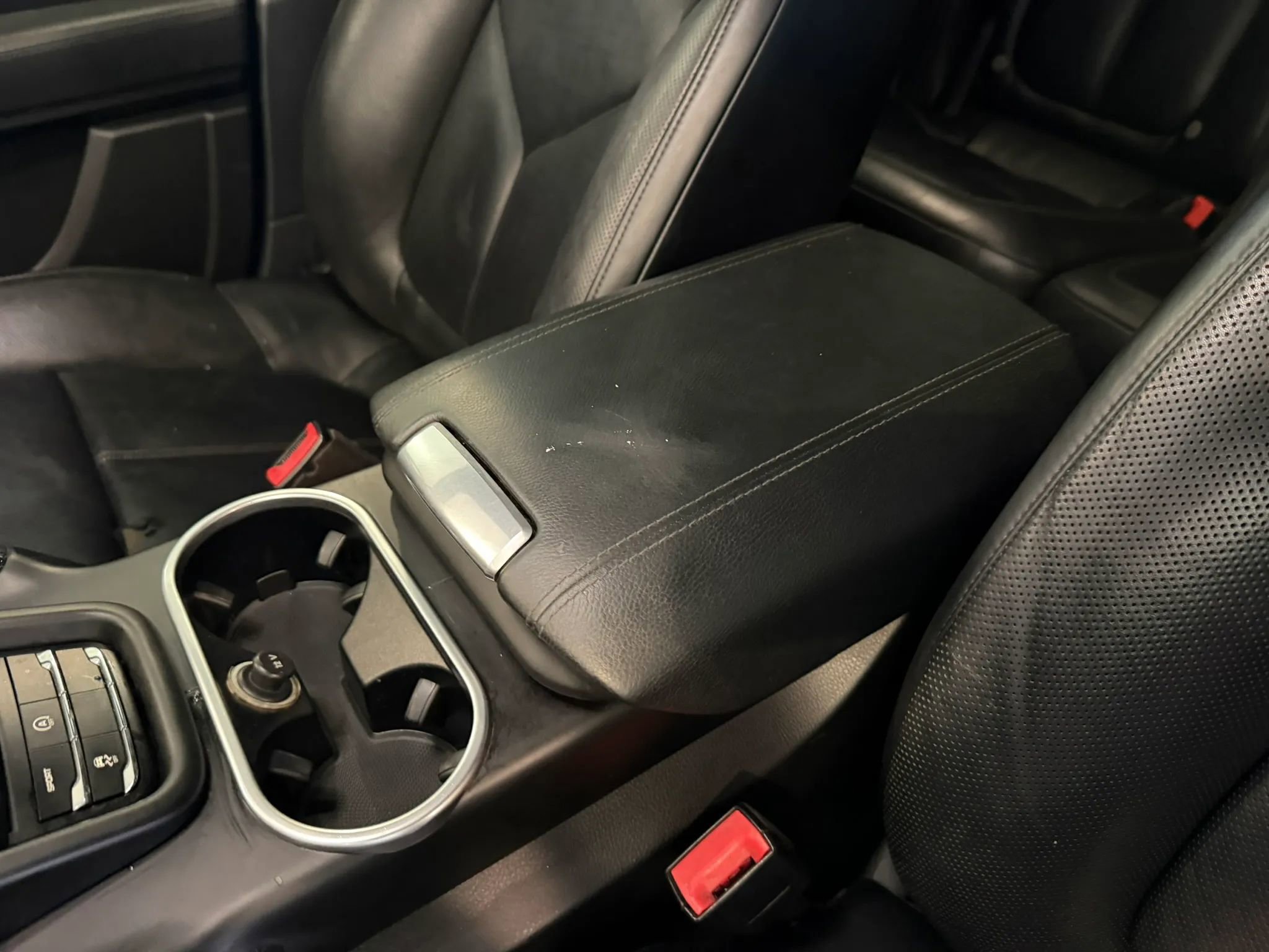 Used 2017 Porsche Cayenne S AWD/4WD image 19