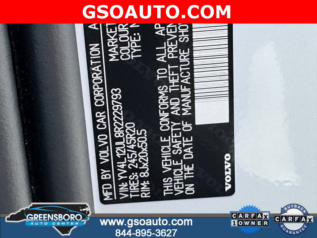 Used 2024 Volvo XC40 B5 Plus w/ Protection Package Premier image 44