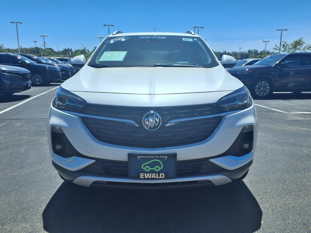 Certified 2021 Buick Encore GX Essence w/ Advanced Technology Package AWD/4WD image 6