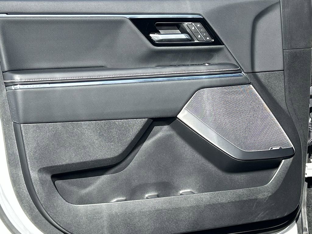 New 2025 GMC Sierra EV Denali image 23