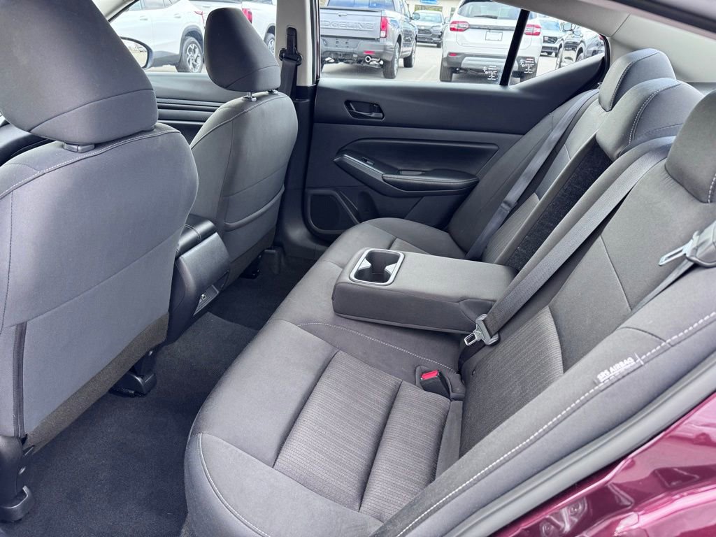 Used 2024 Nissan Altima 2.5 SV image 26