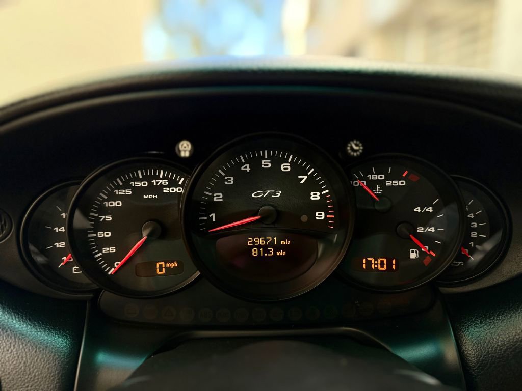 Used 2004 Porsche 911 GT3 RWD image 76