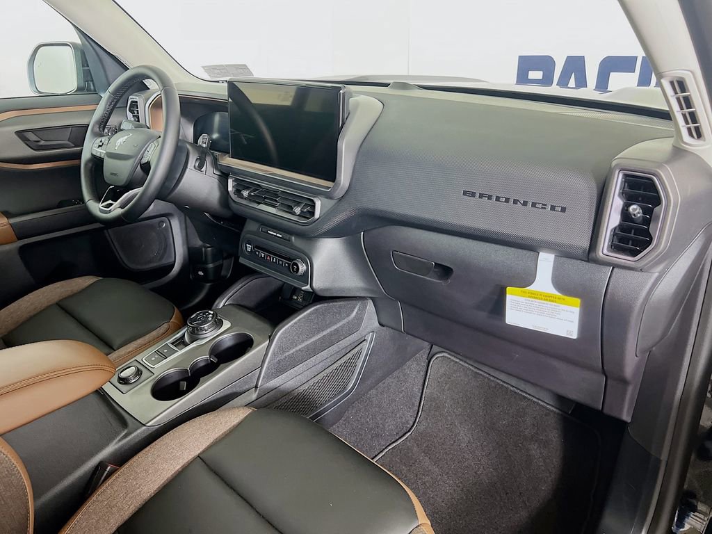 Used 2025 Ford Bronco Sport Outer Banks image 33