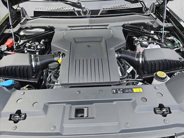 New 2026 Land Rover Defender 110 OCTA AWD/4WD image 29