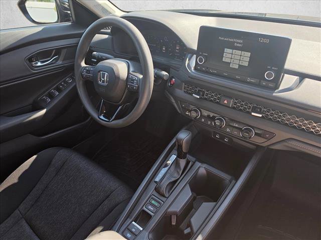 Used 2025 Honda Accord SE image 10